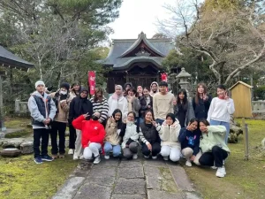 Hoạt động tại Alice